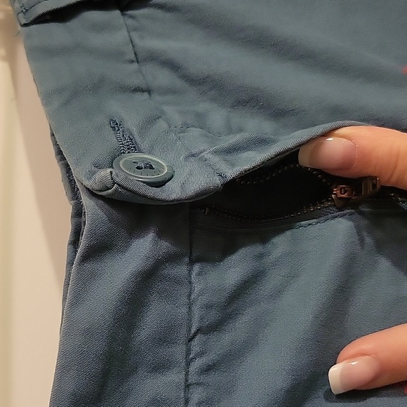 525 NWOT Magellan Outdoors Shorts - Picture 2 of 10